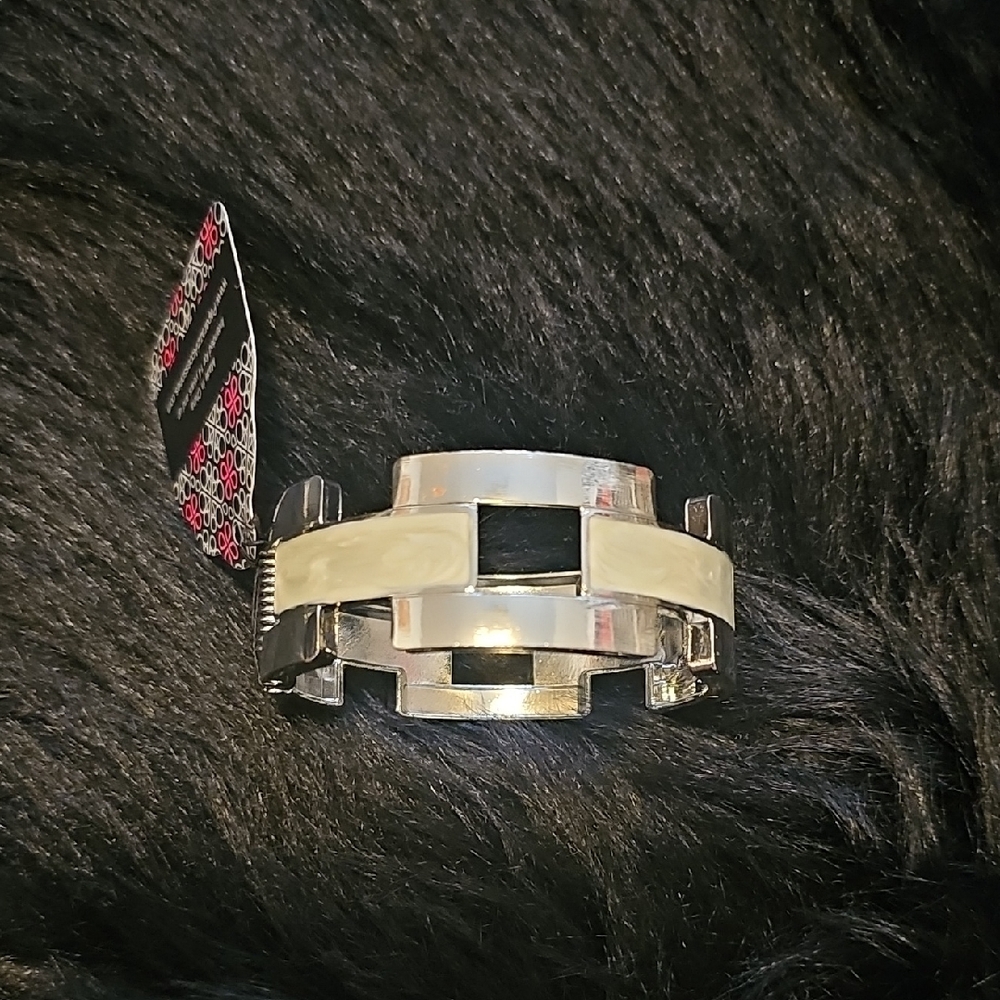 Paparazzi Silver and Black Bracelet